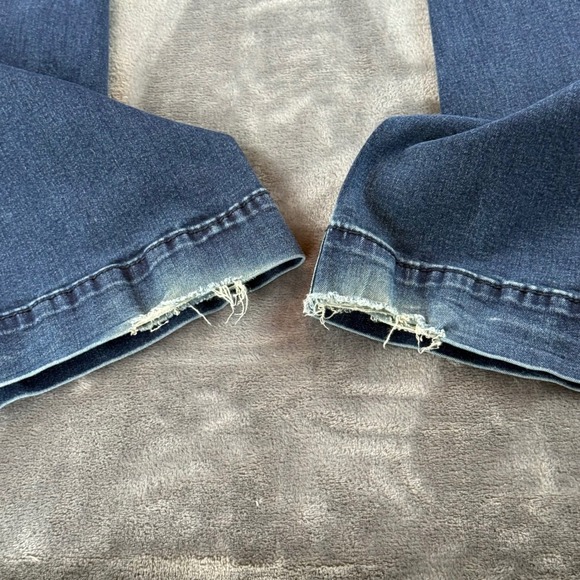 Rock & Roll Cowgirl Women's Jeans Mid Rise Flare Trouser Size 29X36 - Picture 7 of 13